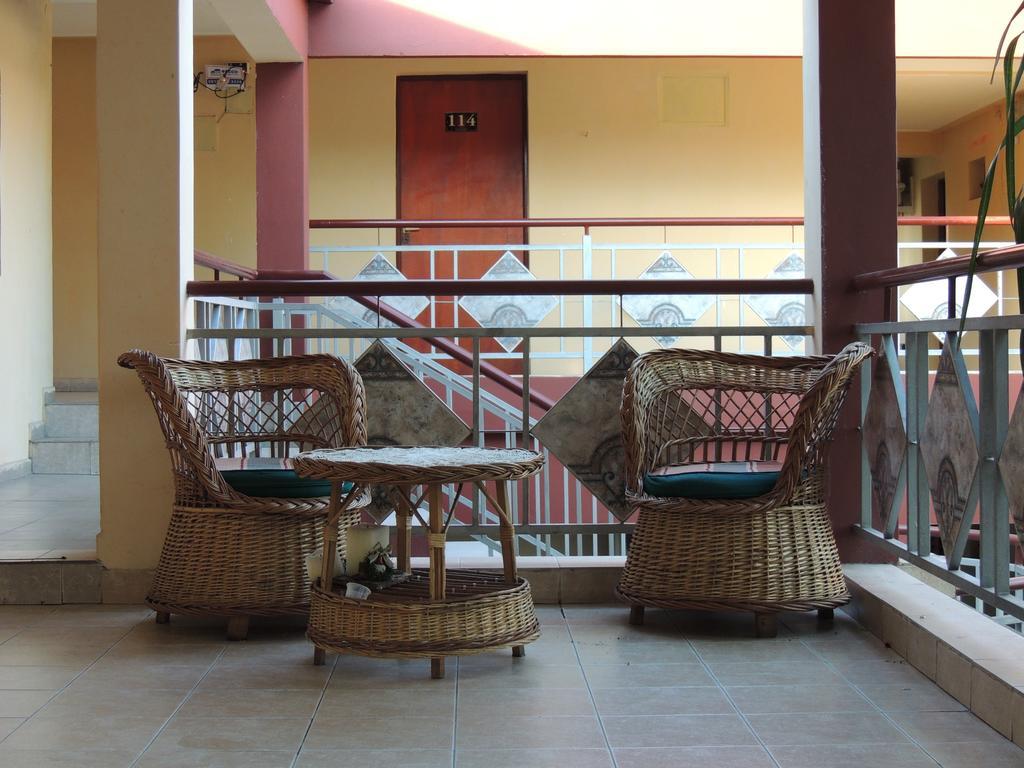 San Miguel de Tucumán La Pergola Hotel Tucuman المظهر الخارجي الصورة