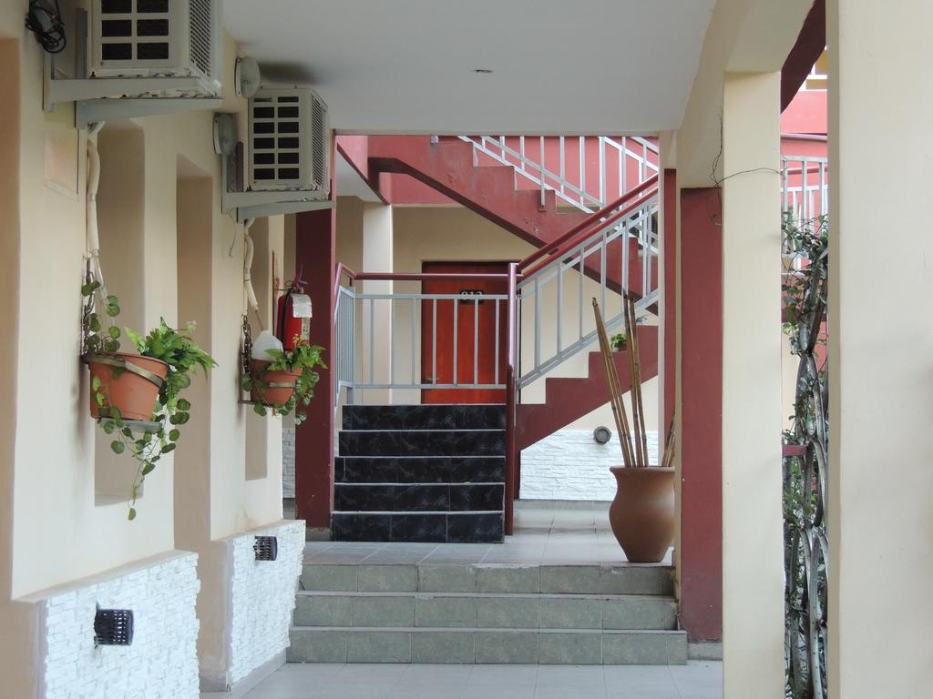 San Miguel de Tucumán La Pergola Hotel Tucuman المظهر الخارجي الصورة